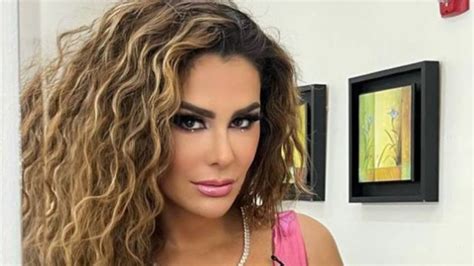 ninel conde leaked|Filtran las imágenes de Ninel Conde desnuda para。